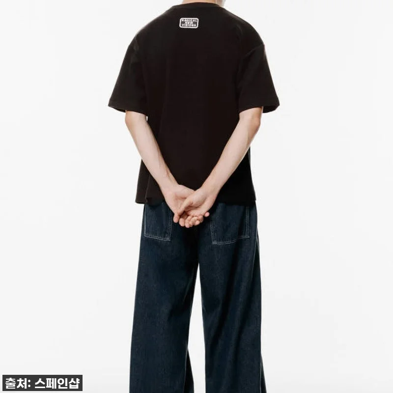 여름부터 초가을까지 쭉! 품절 대란템 '풀앤베어 모기 그래픽 티셔츠' 이건 꼭 사야 해! 찐 착용 후기! 11 여름부터 초가을까지 쭉! 품절 대란템 관련 이미지 2