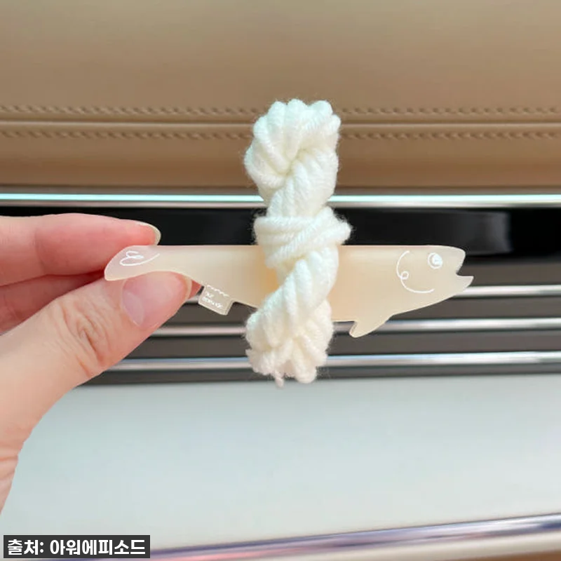 이슈템 떴다! 🚗✨ 차에 복이 굴러들 관련 이미지 1