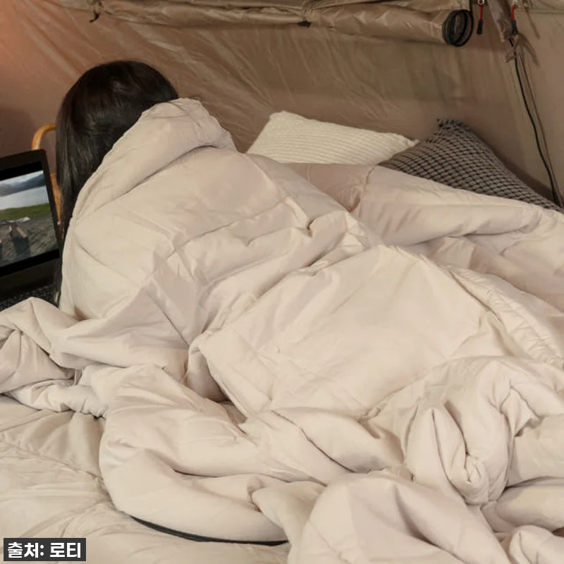 이슈템 떴다! 로티캠프 침낭, 이불처럼 포근해서 캠핑 필수템 등극! 찐후기 공개 12 이슈템 떴다! 로티캠프 침낭, 이불처 관련 이미지 1