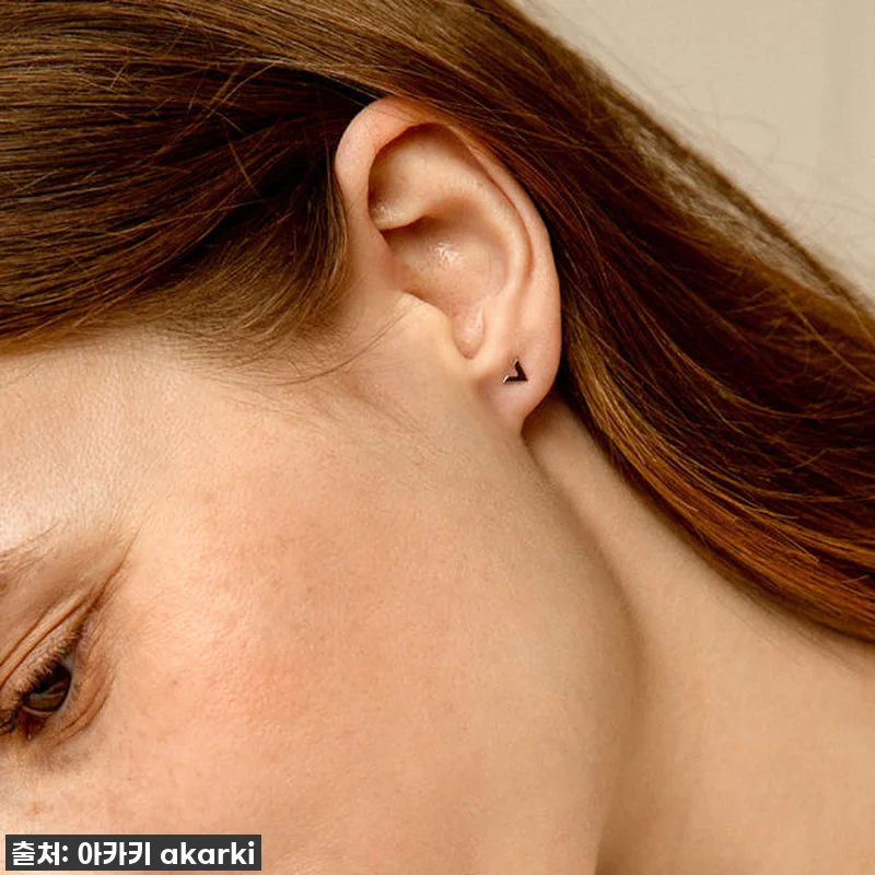 이 가격 실화?! 10k 로에 플랫 브이 귀걸이, 놓치면 후회할 #인생템 찐후기! 6 이 가격 실화?! 10k 로에 플랫 관련 이미지 2