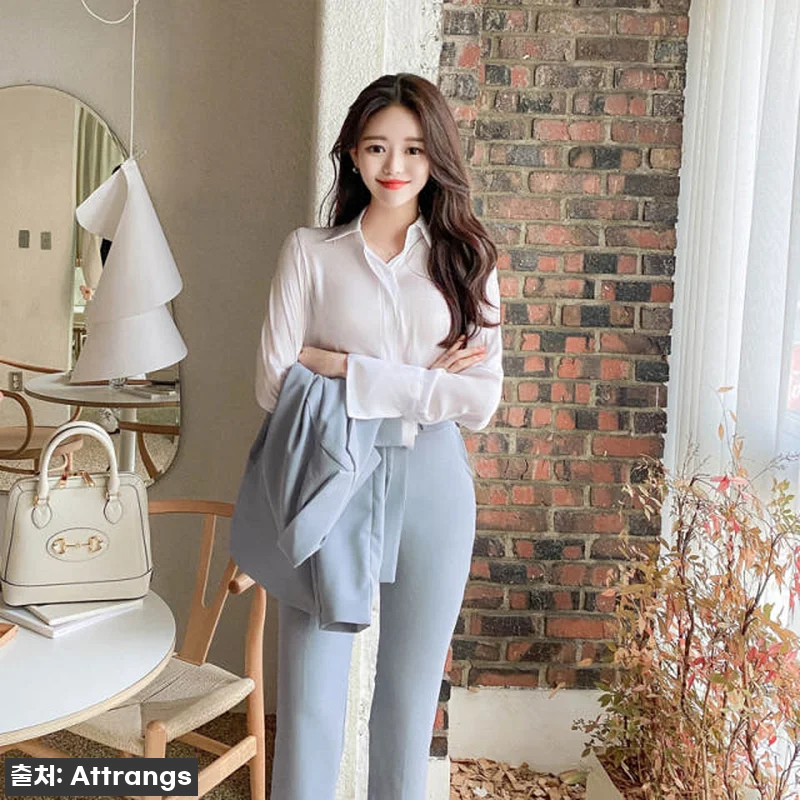 새틴 시스루 와이드 커프스 블라우스 관련 이미지 6