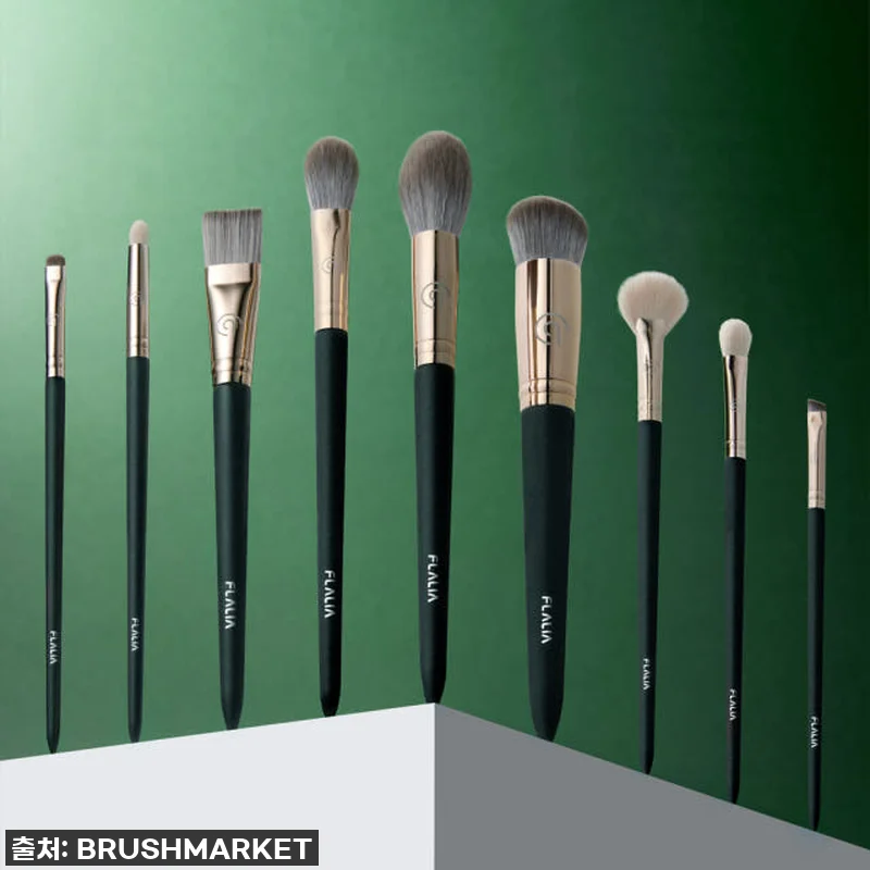 인생 브러쉬 찾았다! 플라리아 메이크 관련 이미지 1