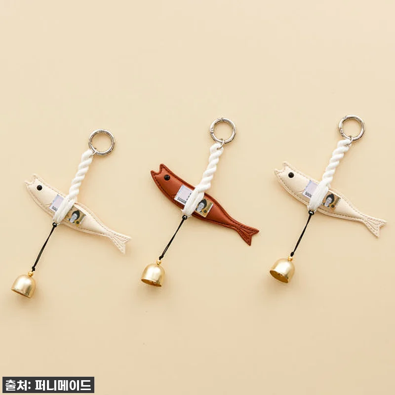 품절임박! 운을 부르는 찐후기, 가죽 관련 이미지 1