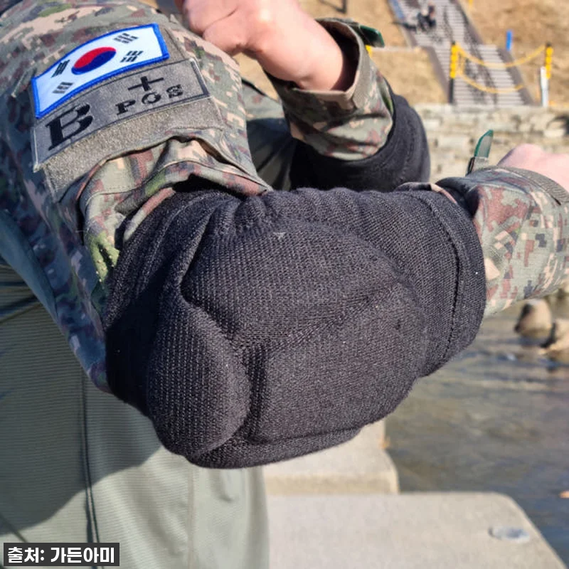 무브탑 군대 무릎보호대 노인 군인 작 관련 이미지 3