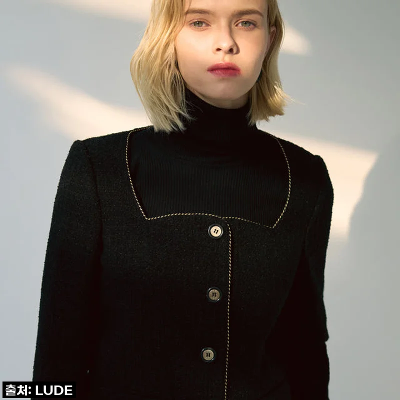 갑자기 분위기 반전! ✨ 루드 울 트위드 숏 재킷 L22WFJK3BK, 이 가격이면 품절각 아닌가요?