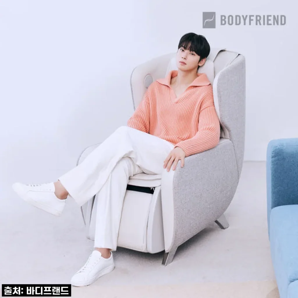 피로 싹! 바디프랜드 파밀레S 마사지소파, 내 몸에 착 감기는 힐링 후기!