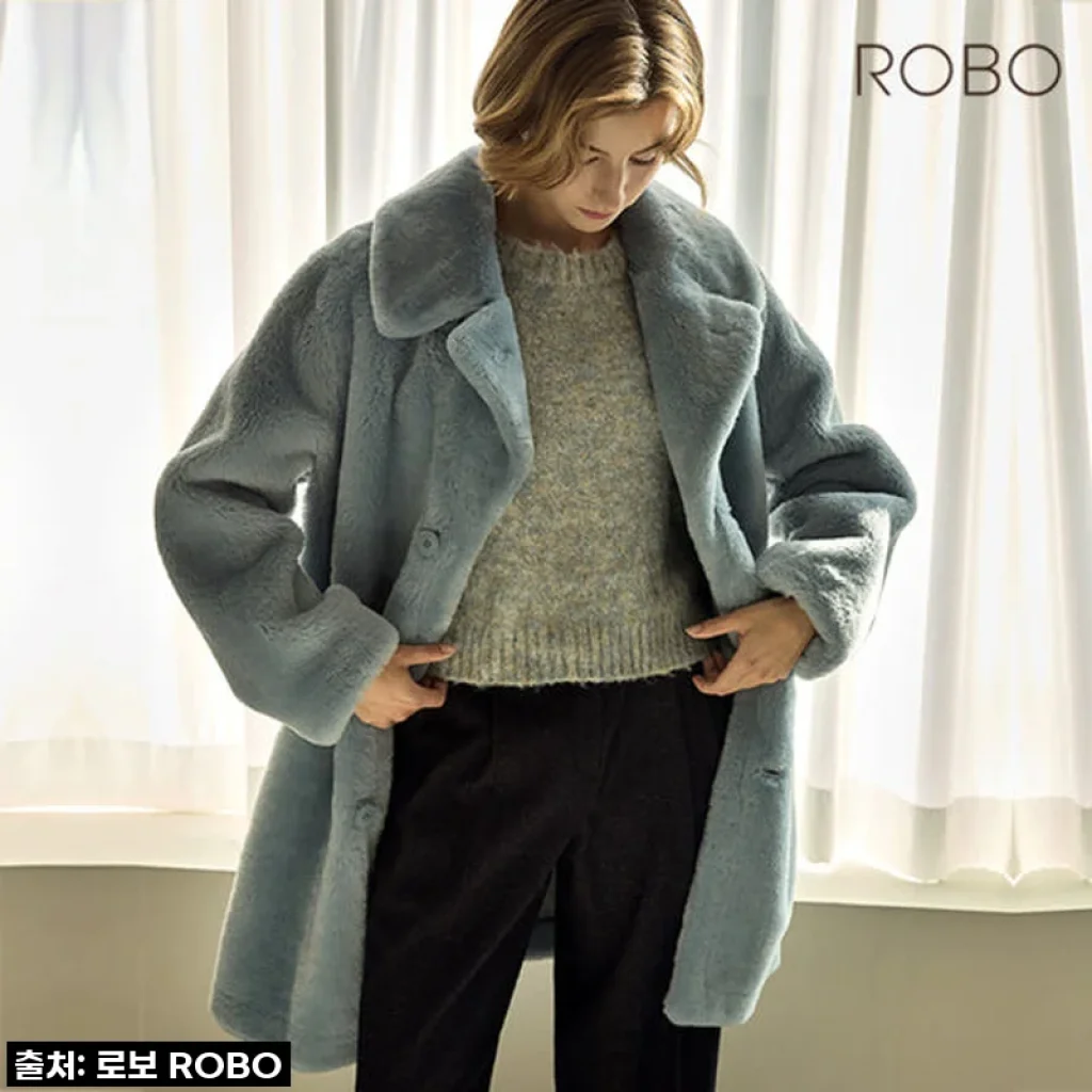 로보 스페인 리버시블 무스탕, 겨울 데일리룩 완벽 변신! 따뜻하고 세련된 매력에 빠지다