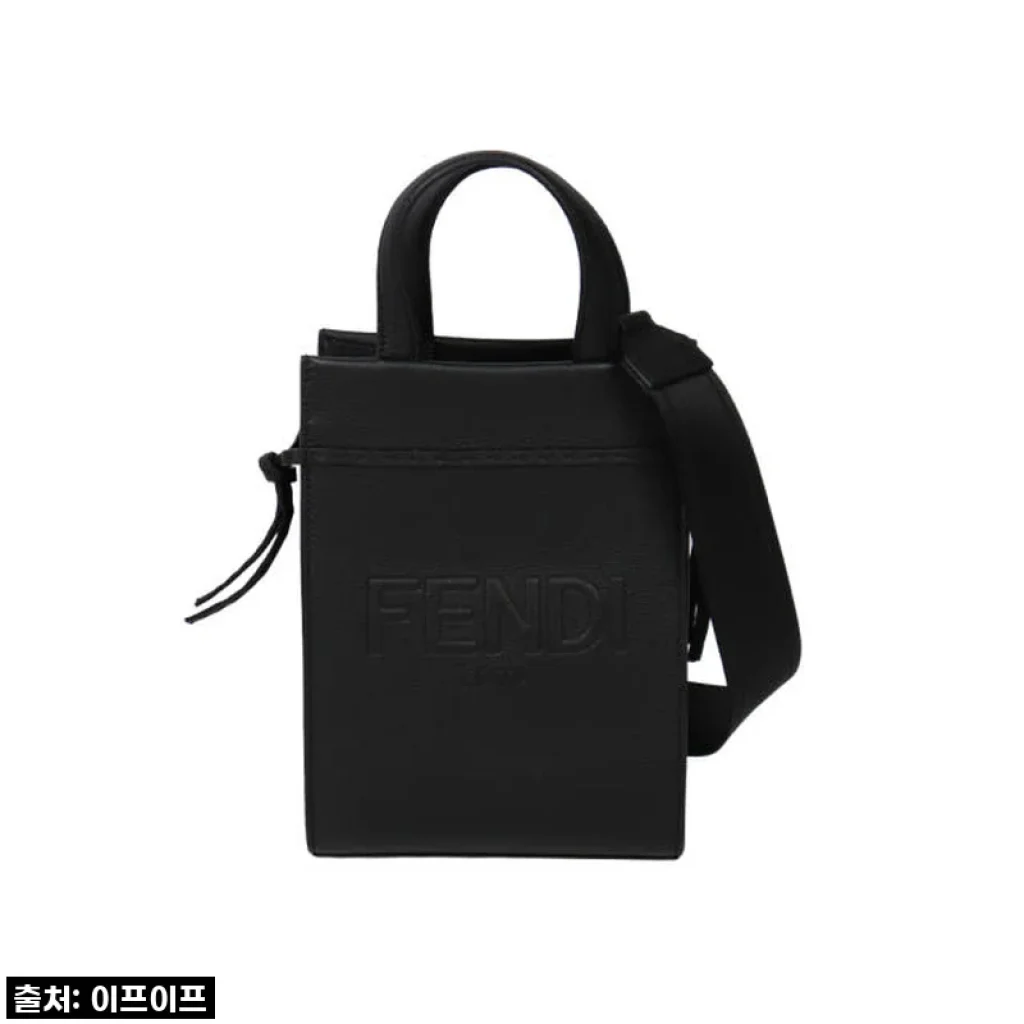 펜디 고 투 미니 크로스백 7VA584 AMAC F0GXN, 직접 써본 감각적인 데일리 백