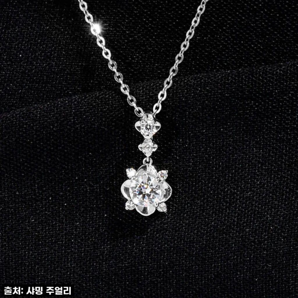 5부 다이아 목걸이 연꽃 천연 GIA F Si2 사용후기: 특별한 순간을 빛내는 프로포즈 선물