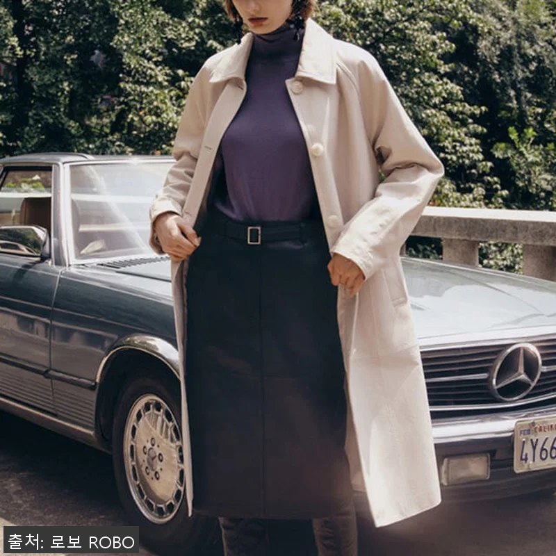 로보 23F/W 나디아 돌체 레더 코 관련 이미지 1