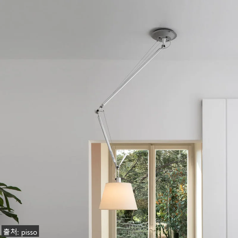 아르떼미데 톨로메오 디센트라타 펜던트 관련 이미지 1