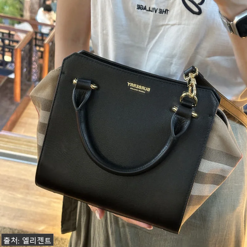 버버리 반웰 하우스체크 미니 토트백 관련 이미지 3