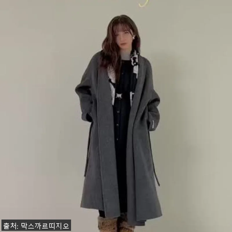 핸드메이드 울 헤링본 히든 스트랩 숄 관련 이미지 4