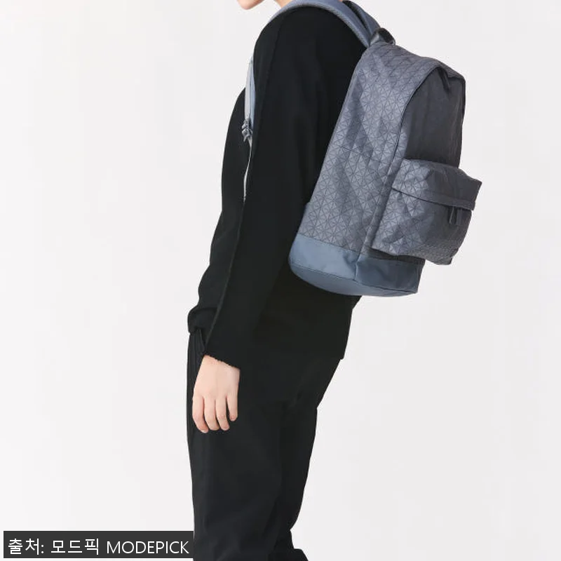 바오바오 백팩 KURO DAYPACK 관련 이미지 2