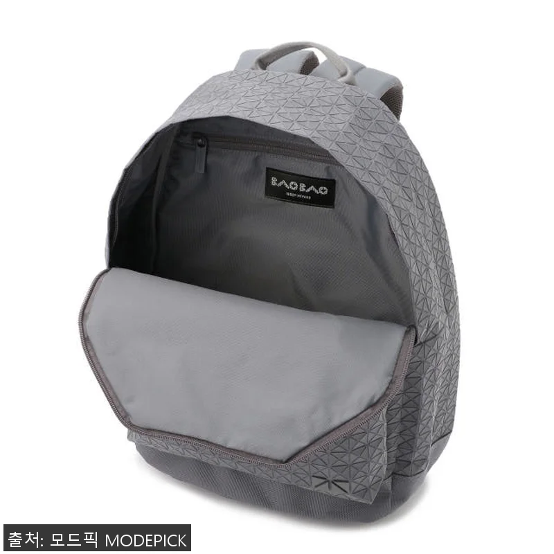 바오바오 백팩 KURO DAYPACK 관련 이미지 6