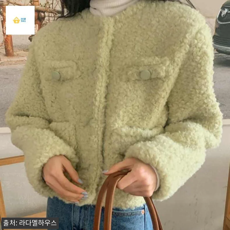 따뜻한 의상 옷 루즈핏 모조 양털 패션, 30% 할인 중이라 체크해본 겨울 아우터 6 따뜻한 의상 옷 루즈핏 모조 양털 패 관련 이미지 1