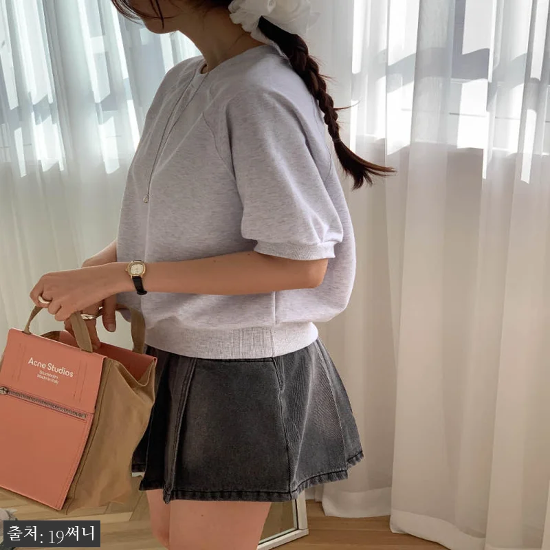 여성반팔맨투맨 16,800원 찐후기, 가볍게 입기 좋은 세미 크롭 루즈핏 티셔츠 11 여성반팔맨투맨 16,800원 찐후기, 관련 이미지 4