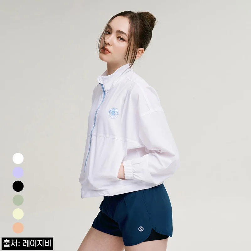 레이지비 여성 쿨터치 크롭 루즈핏 경량 러닝 자켓, 환절기 운동 아우터로 눈여겨볼 이슈템